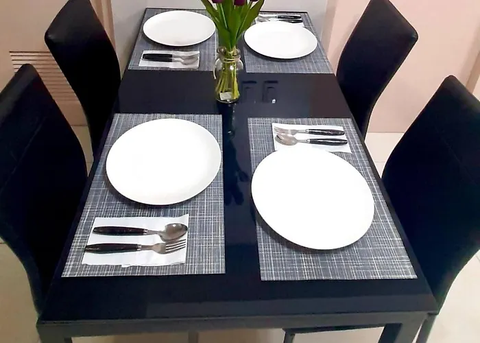 Apartment 2br Unit At Asmara Near St Lukes Medical Center *
