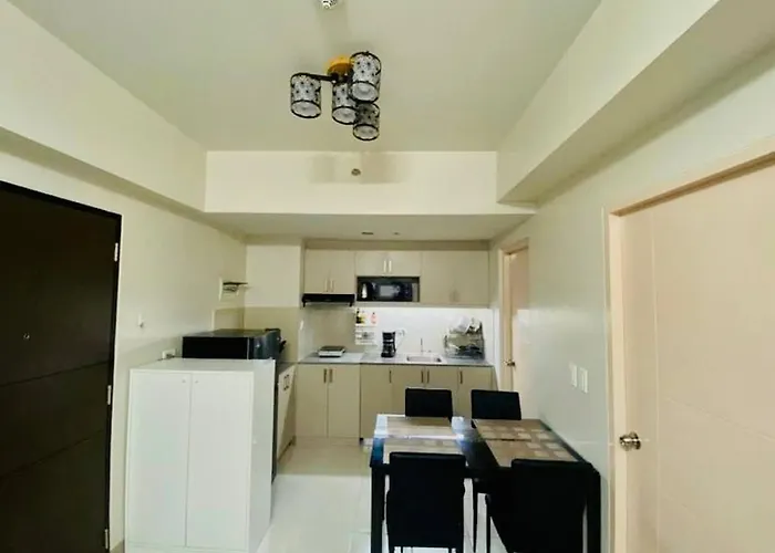 2br Unit At Asmara Near St Lukes Medical Center Apartment Manila